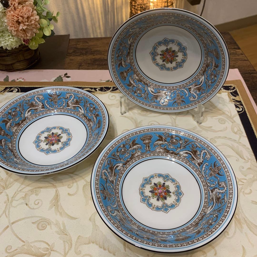 未使用　ウェッジウッド フロレンティーン　ターコイズ　15.5cmサラダボウル