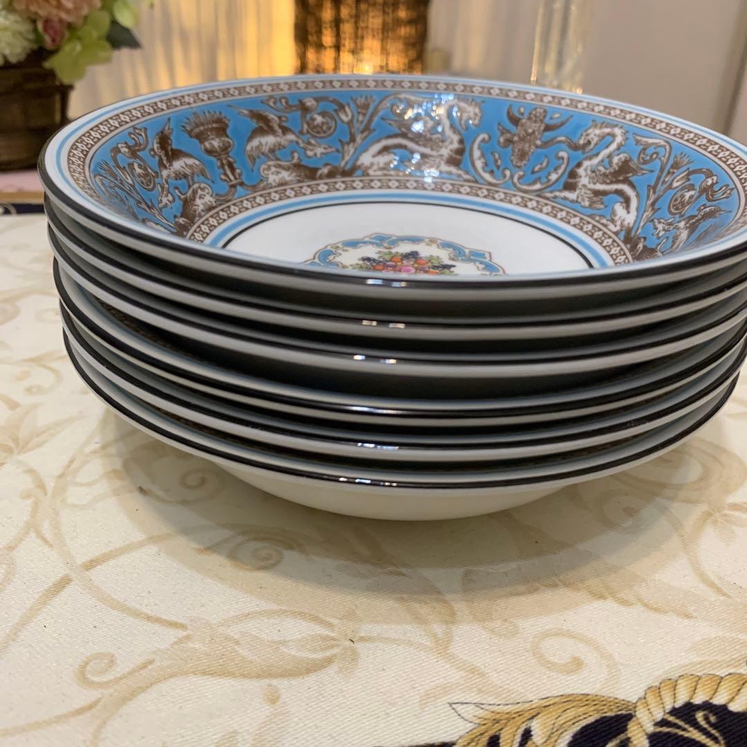 未使用　ウェッジウッド フロレンティーン　ターコイズ　15.5cmサラダボウル