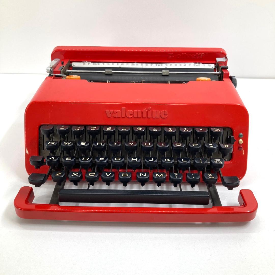 Olivetti　タイプライター　Olivetti Valentine　レッド