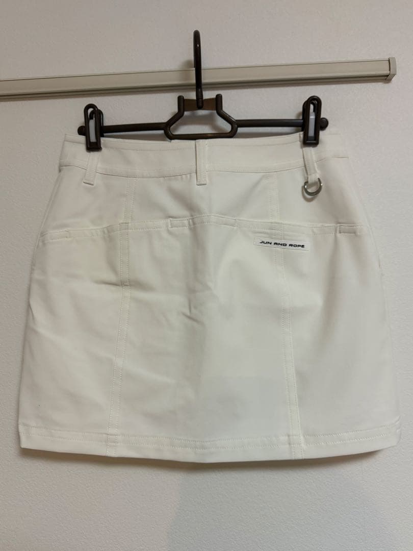 JUN&ROPEゴルフ用スカート ホワイト