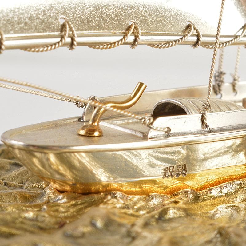 三越謹製 銀製 銀帆船 ヨット 約51g 置物 共箱 M R7467B - メルカリ