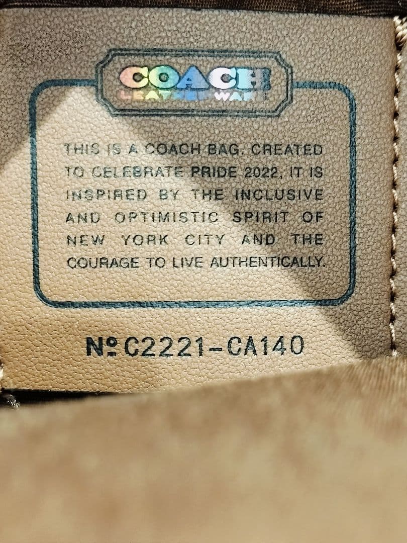 COACH リュック レインボーシグネチャー