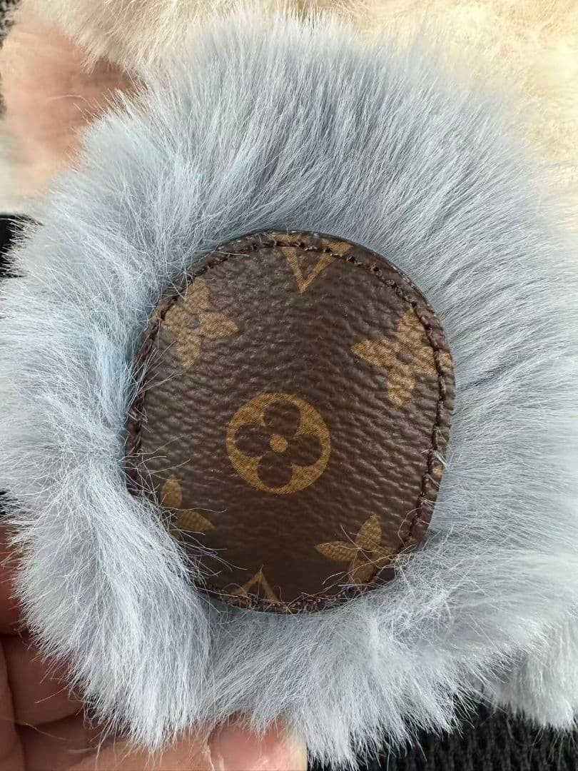 Louis Vuitton 花のぬいぐるみ 新品同様