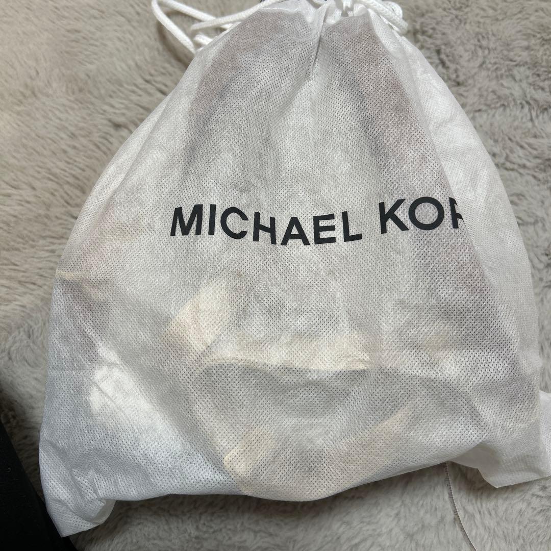 新品⭐︎値下げ中⭐︎MICHAEL KORS MKロゴリュック 新品未使用品
