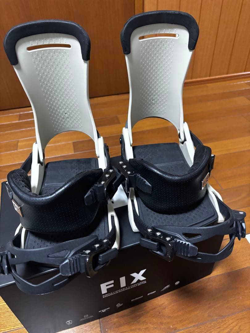 スノーボード FIX BINDING Yale