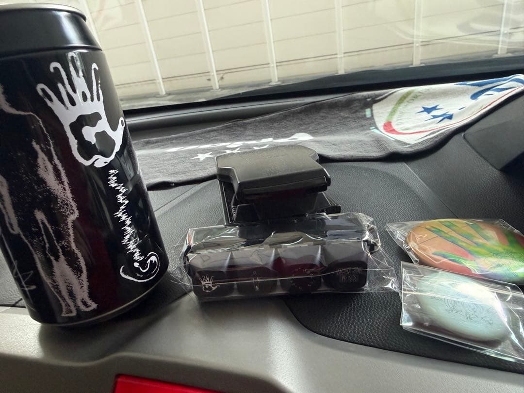 菅田将暉 LIVE 2026 缶入りグッズ - メルカリ