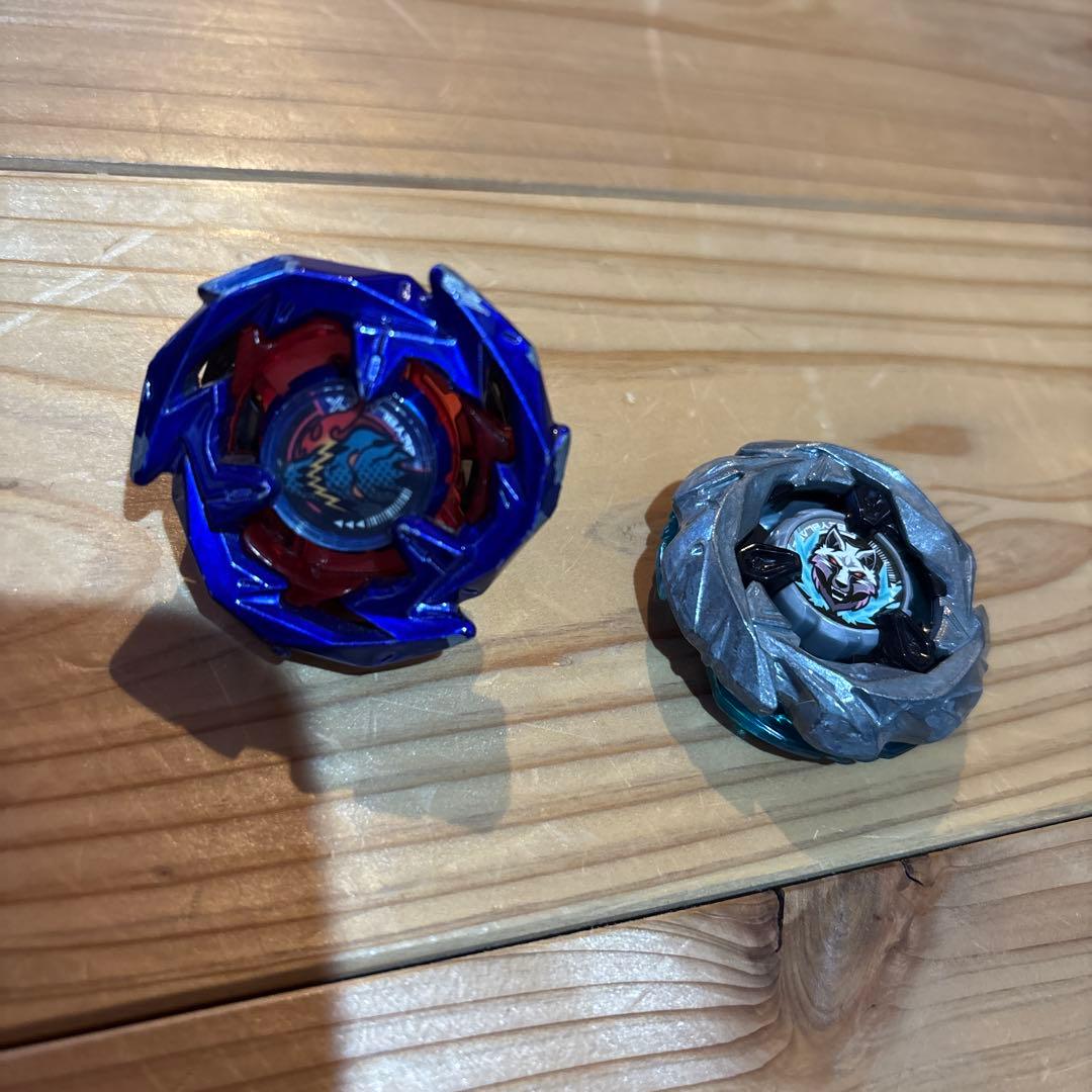 ベイブレードX ダブルエクストリームスタジアムセットと他のベイブレード達たくさん