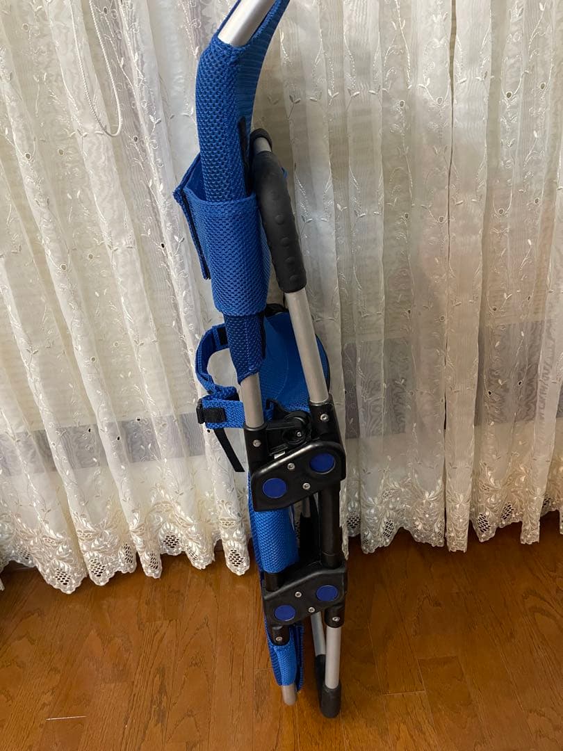 障害児・子供用風呂椅子 折りたたみ式 青　用途は色々