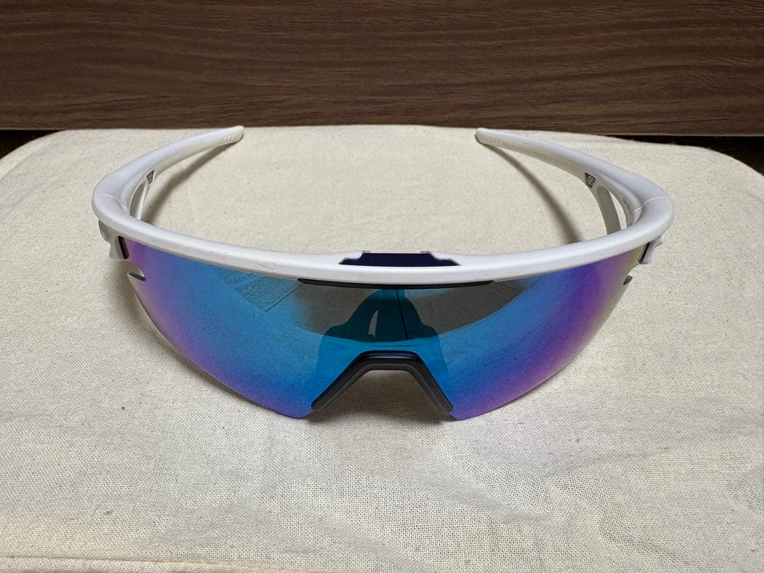 Oakley Sphaera™ Slash サングラス ホワイト