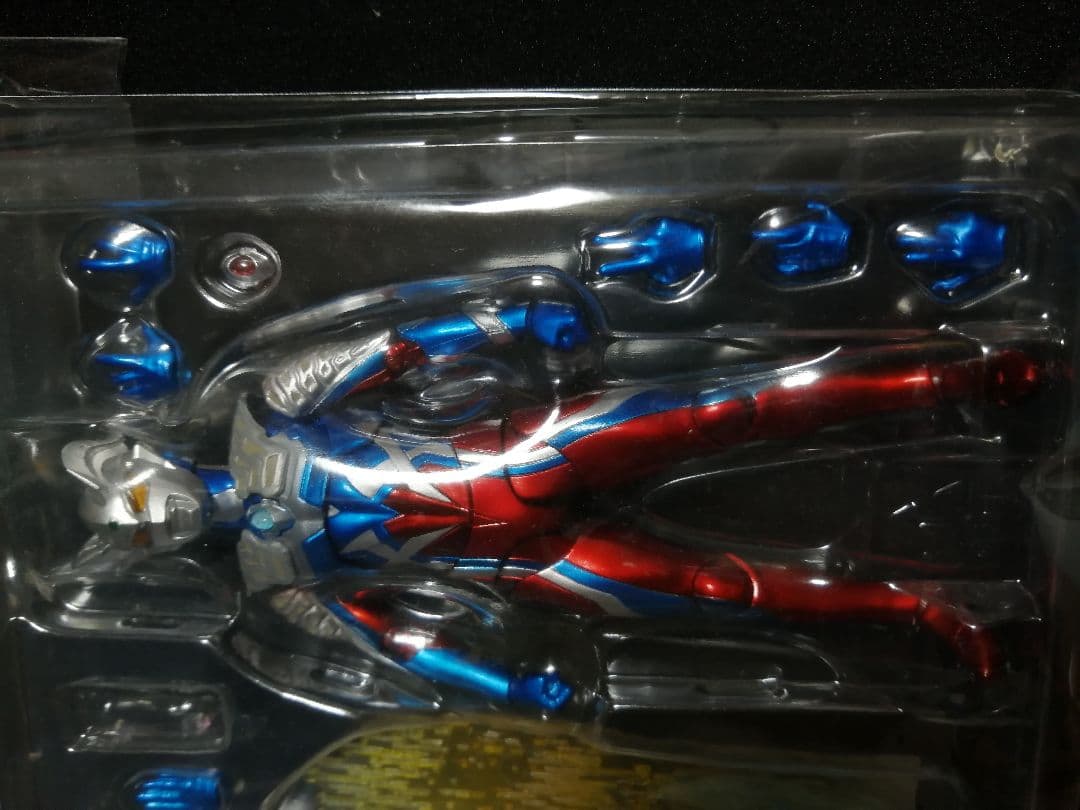 ウルトラマンゼロ 10周年 S.H.Figuarts Special Color