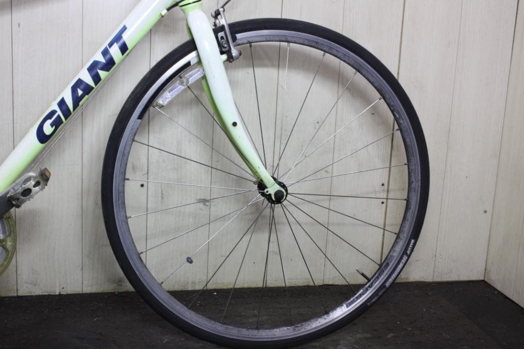 GIANT ESCAPE R3 700C アルミ 24速 470mm クロス