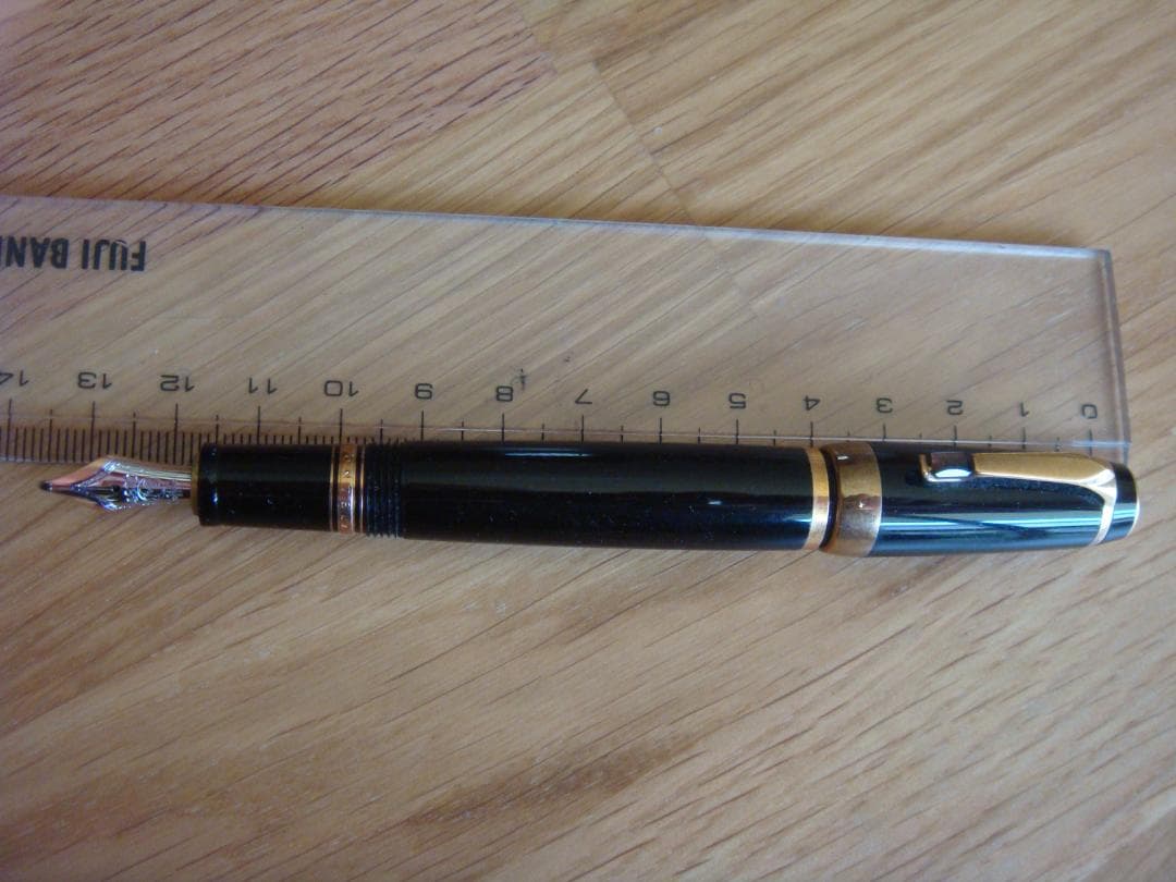 Montblanc万年筆ボエム