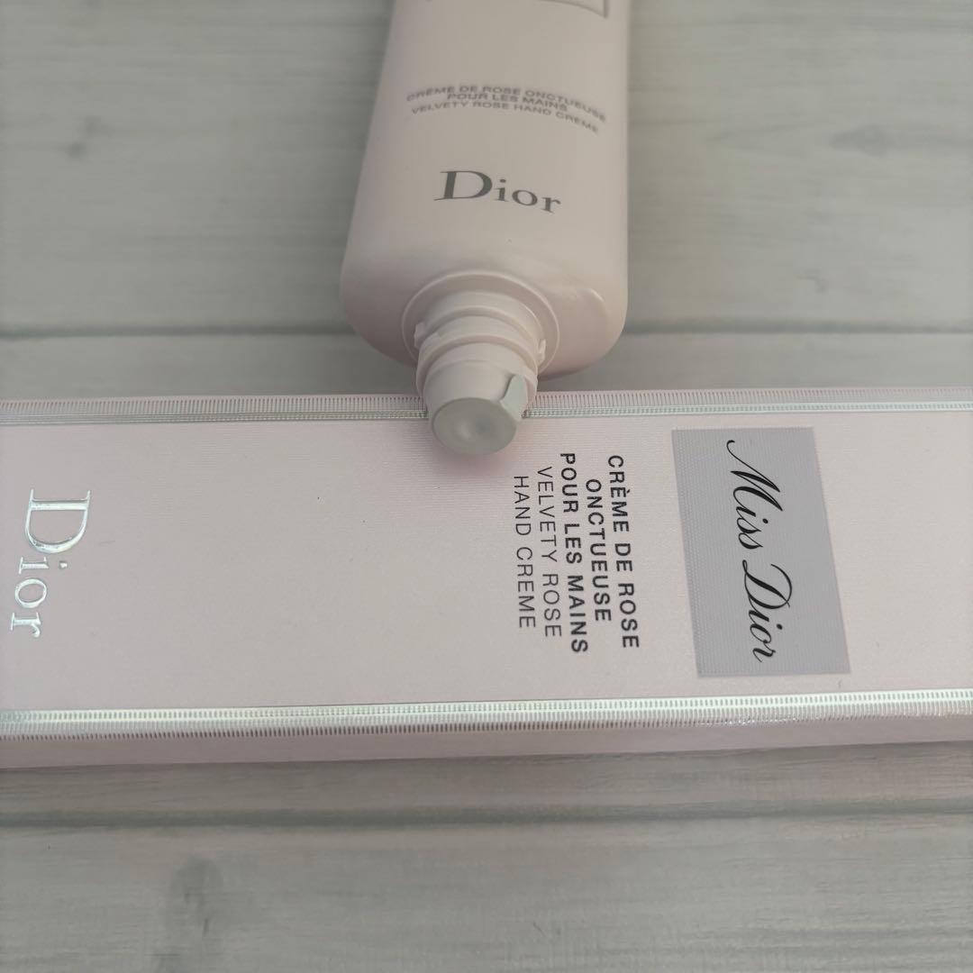 【新品】Dior 03ピンクヘイロー ハンドクリーム50mL ギフト用紙袋付き