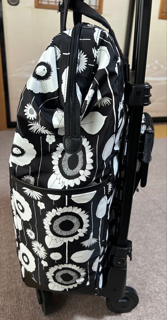 スワニーキャリーケース　中原淳一コラボ