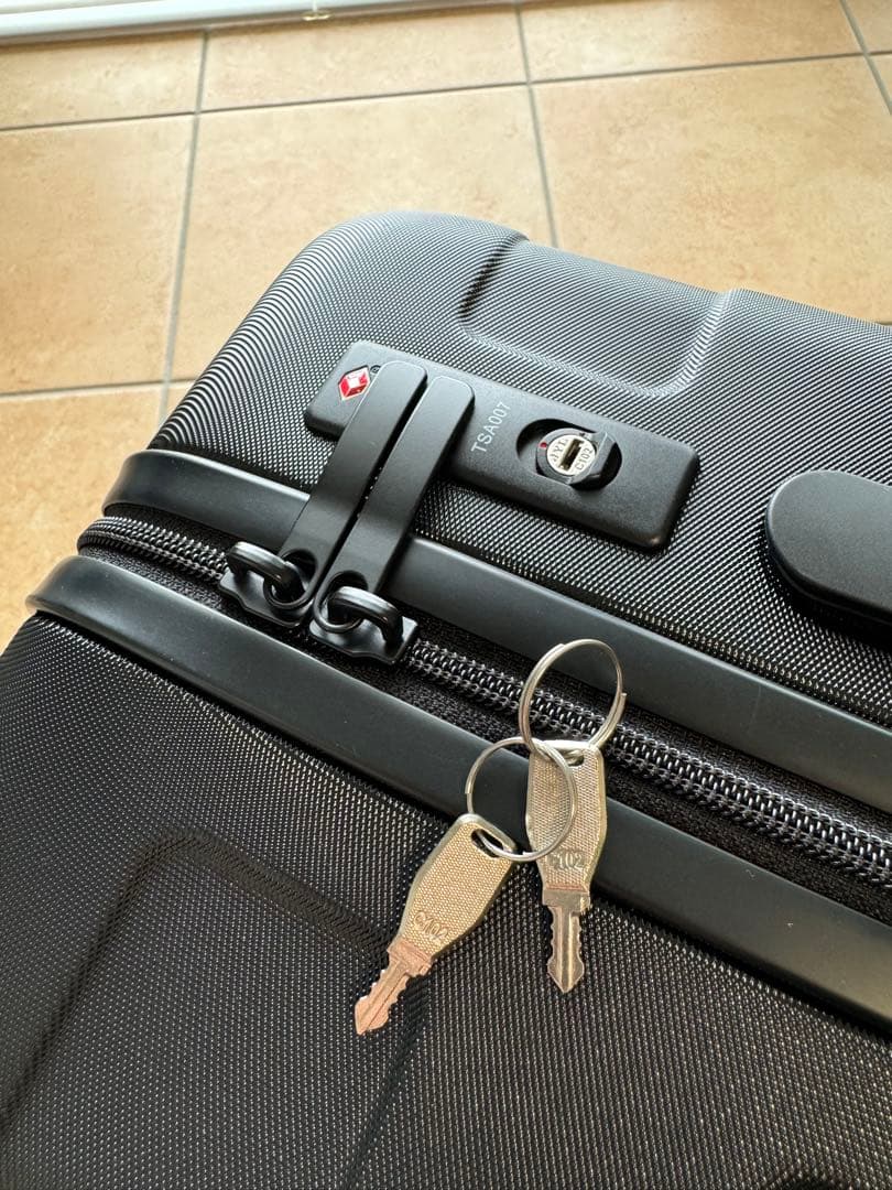 RI☆　【美品】無印良品　ハードキャリーケース　機内持込サイズ 36L