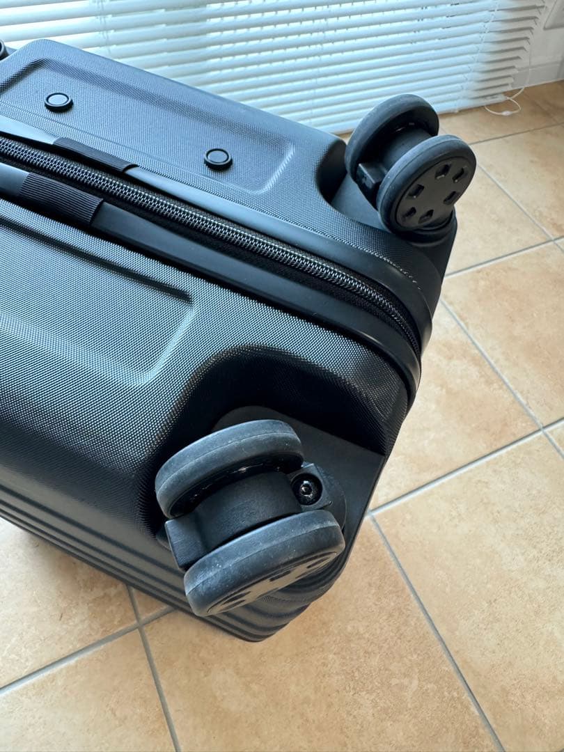 RI☆　【美品】無印良品　ハードキャリーケース　機内持込サイズ 36L