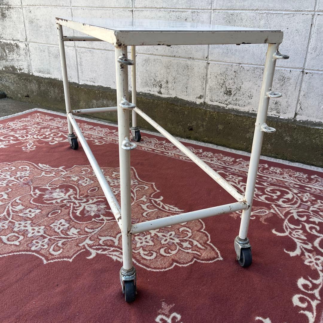 古道具ビンテージ◾️鉄アイアン シャビーな風合い キャスター付き 作業台 テーブル