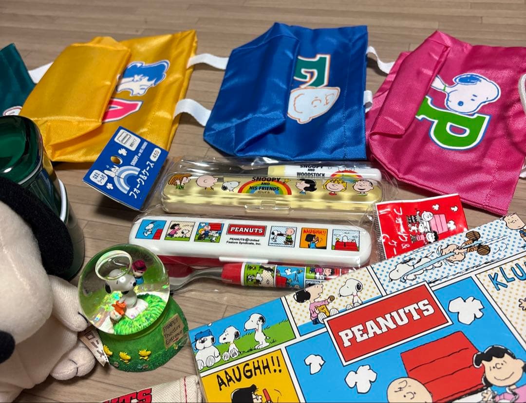 PEANUTS スヌーピーグッズ