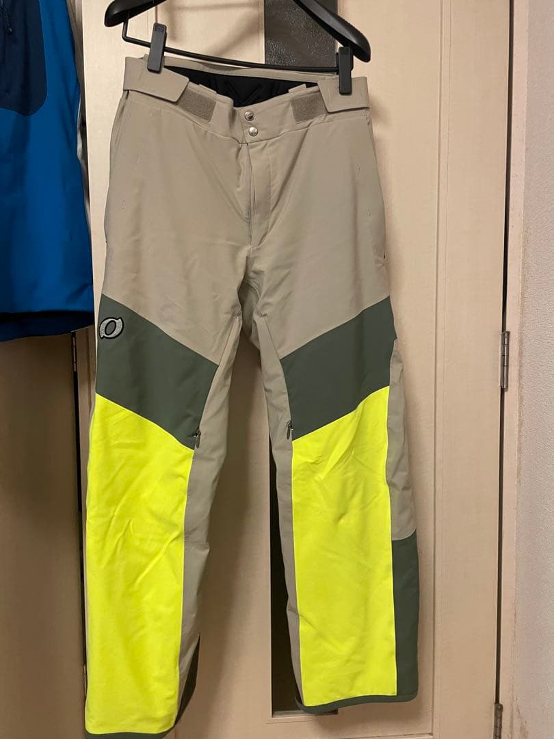 オンヨネ スキーウェア　ONYONE 上下ウェア　L