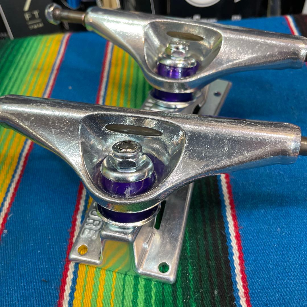 V-LIGHTS スケートボードトラック シルバー5.2HI