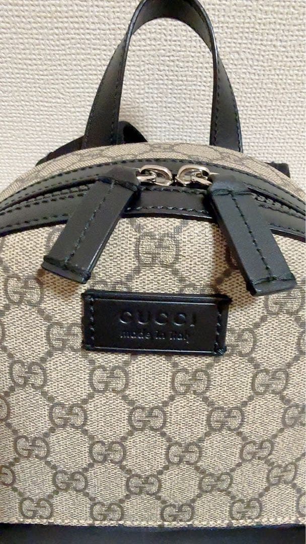 【値下げ!!】GUCCI総柄/GGスプリームキャンバススモールバックパック