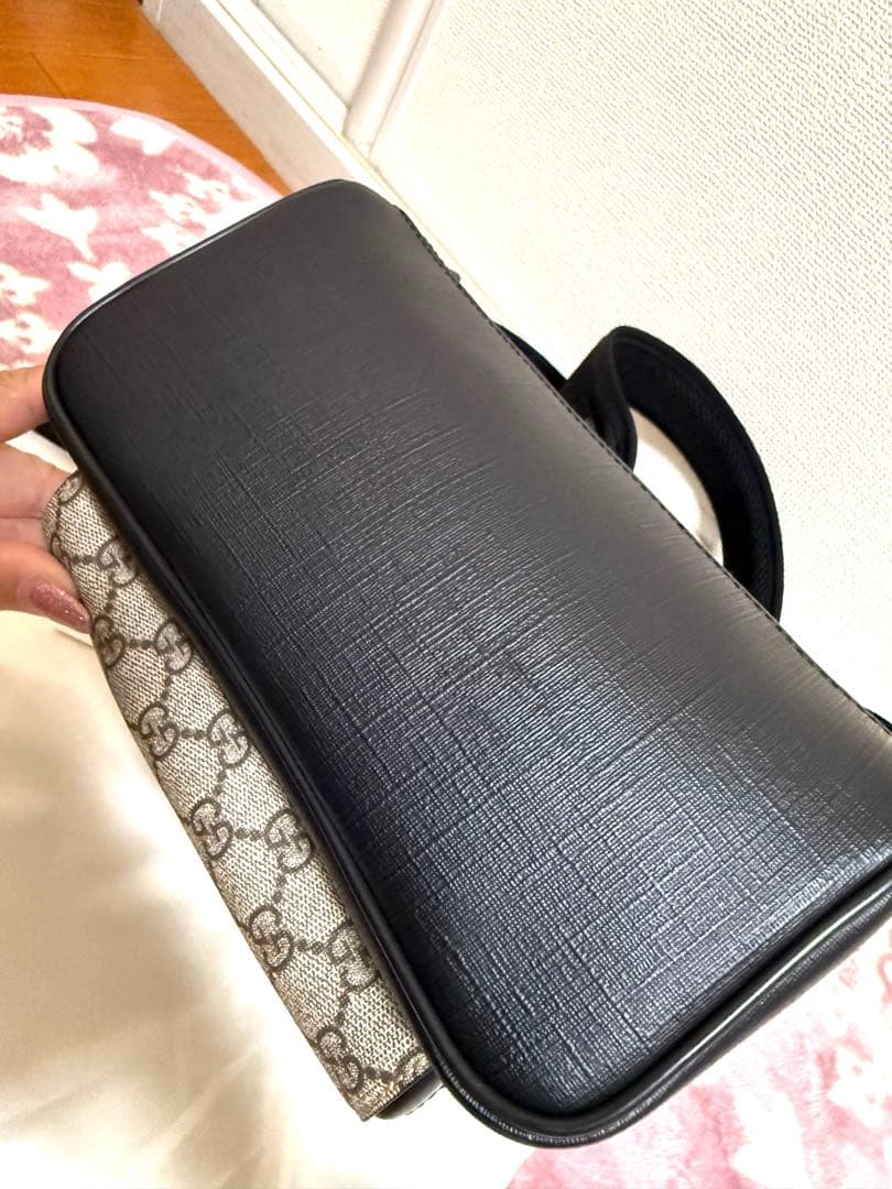 【値下げ!!】GUCCI総柄/GGスプリームキャンバススモールバックパック