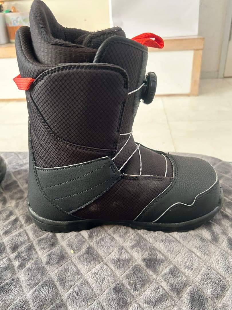 ZIPLINE スノーボードブーツ 子ども用 ブラック/レッドsize23センチ