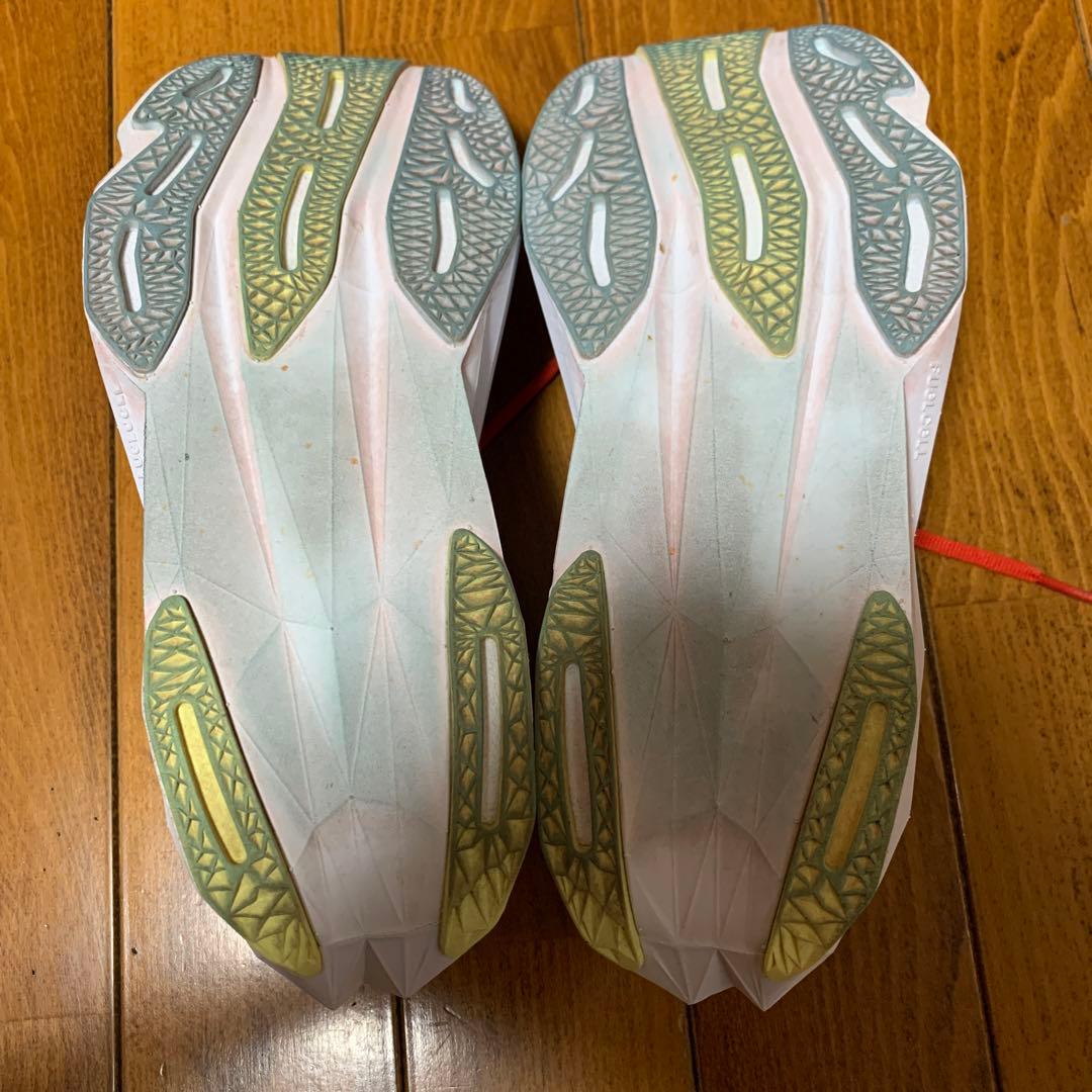 ニューバランス　FUELCELL レースシューズ　24cm