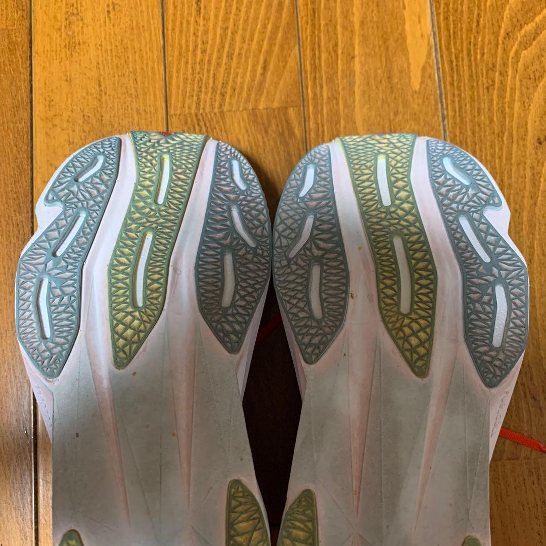 ニューバランス　FUELCELL レースシューズ　24cm