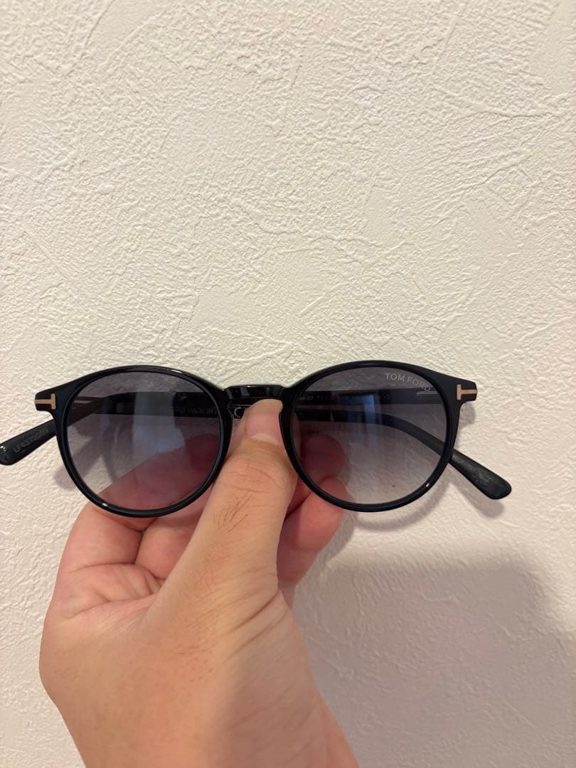 TOM FORD ラウンドサングラス ブラック