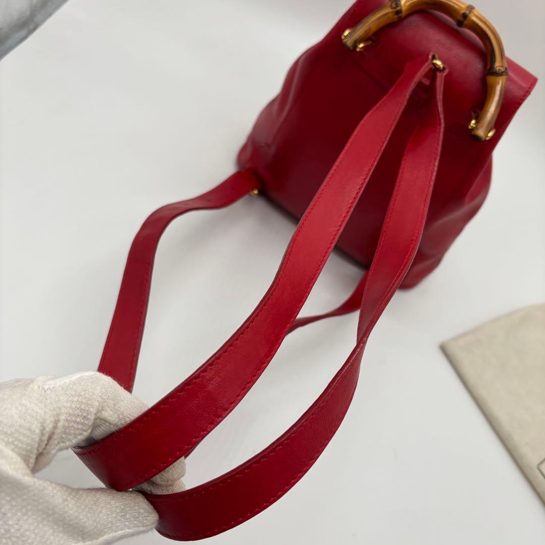 激レア美品 ✨ GUCCI リュック カーフレザー 赤 バンブー