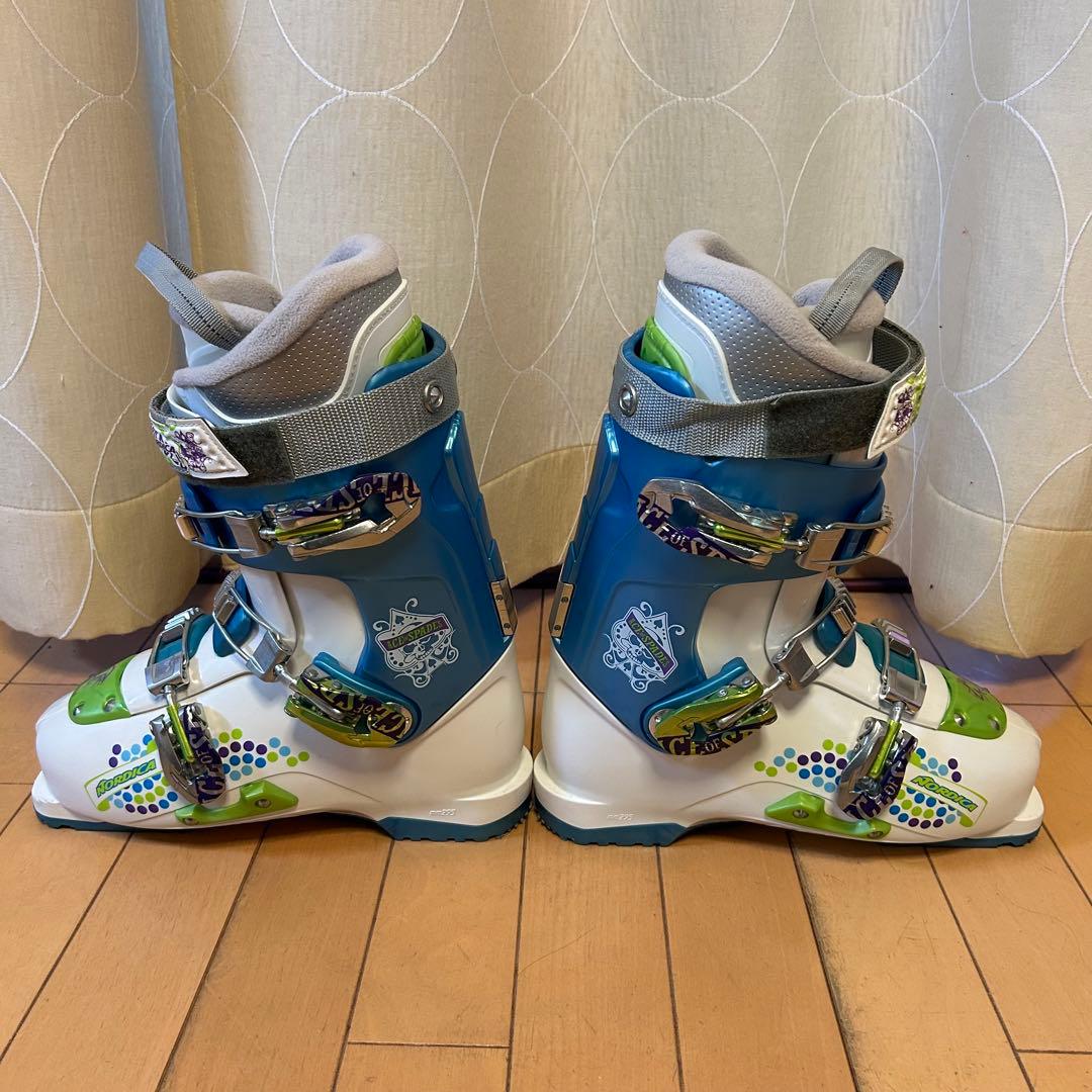 ◇極美品レディースフルセット◇ NORDICA 153cm ブーツ　25.5cm