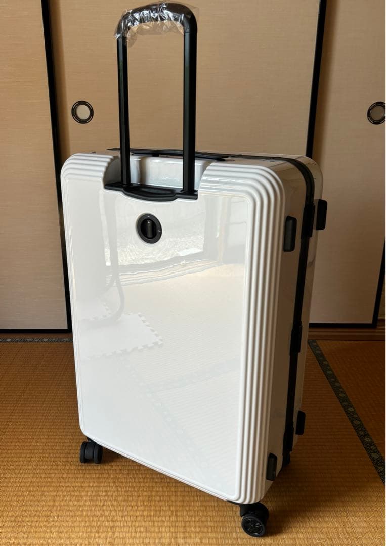 ace.リップルF/スーツケース/4輪/軽量/87L/ホワイト/静音/白/未使用