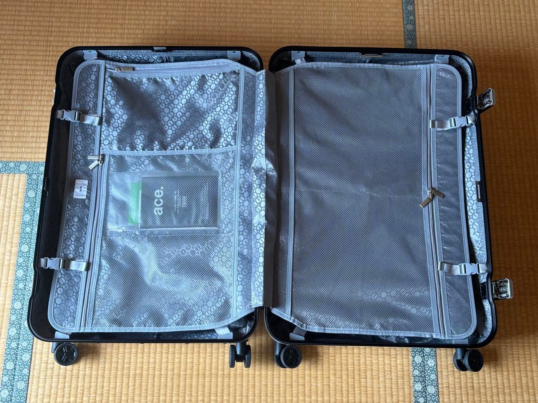 ace.リップルF/スーツケース/4輪/軽量/87L/ホワイト/静音/白/未使用