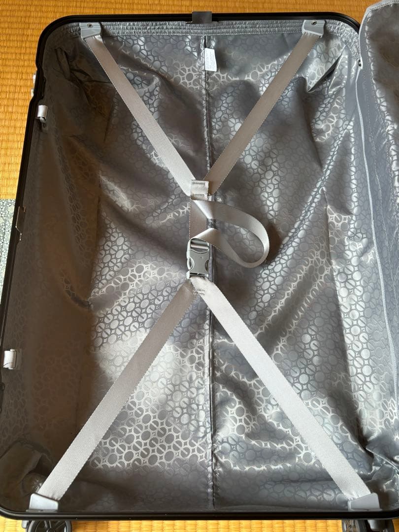 ace.リップルF/スーツケース/4輪/軽量/87L/ホワイト/静音/白/未使用