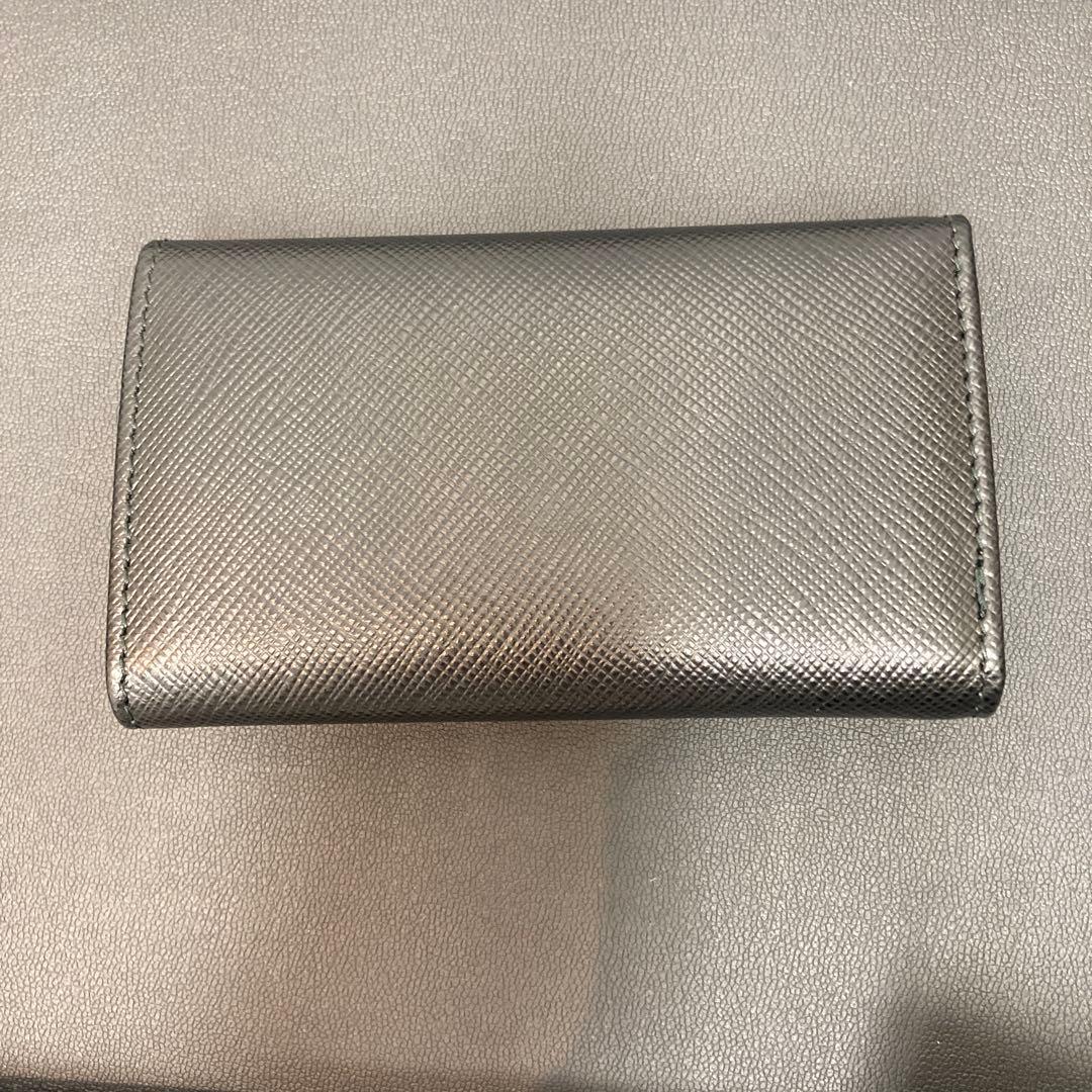 PRADA プラダ ブラックレザー キーケース 三角ロゴ ６連 ◇