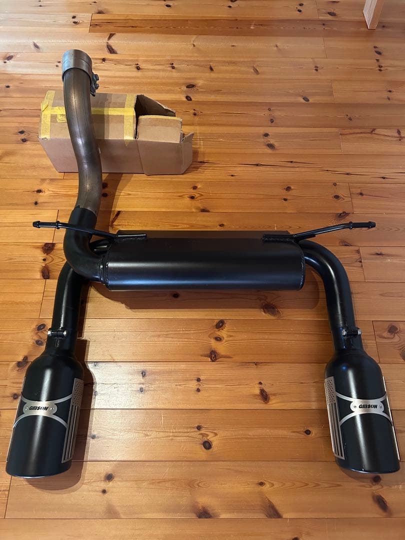 ラングラーJL ギブソンマフラー デュアル スプリット 2.0L /3.6L用