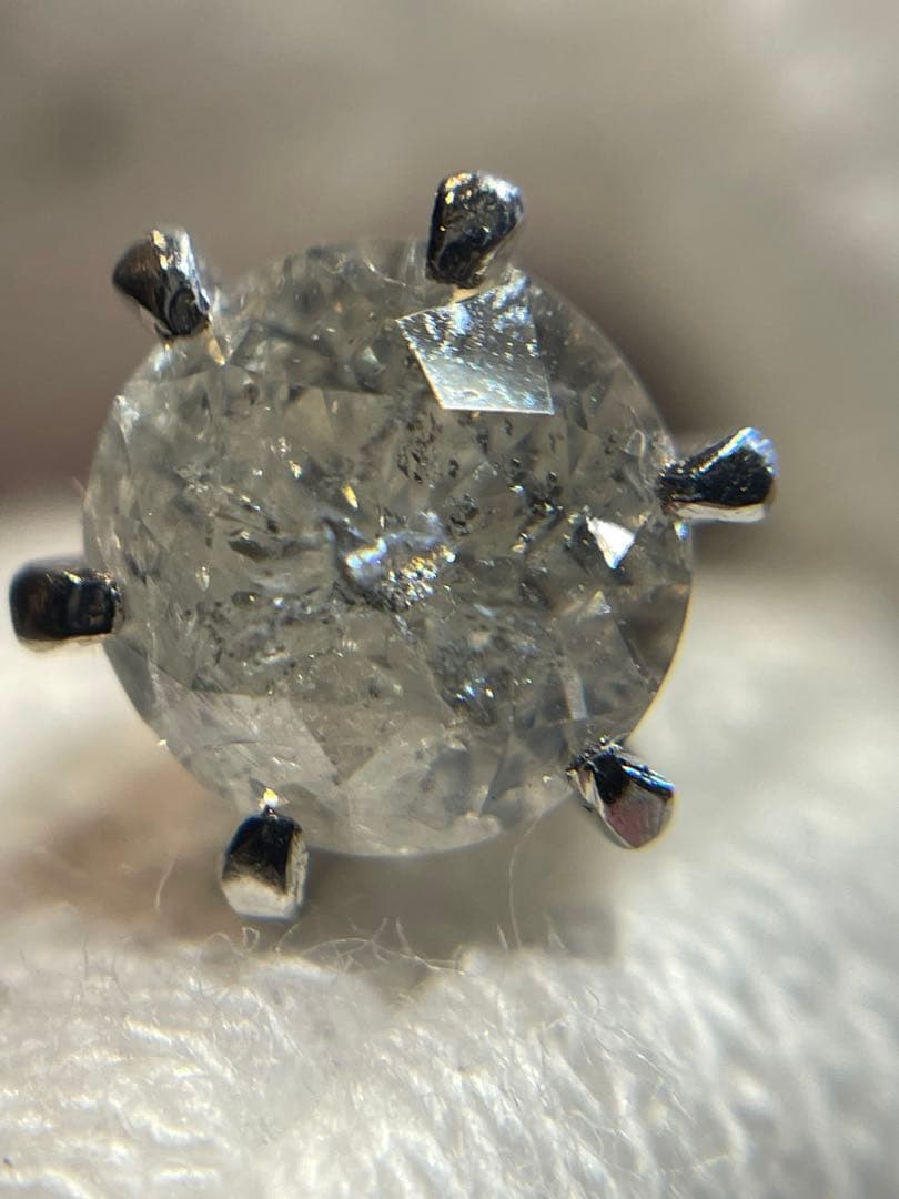 chihuahua_love様専用 天然ダイヤモンド Pt900ピアス - メルカリ