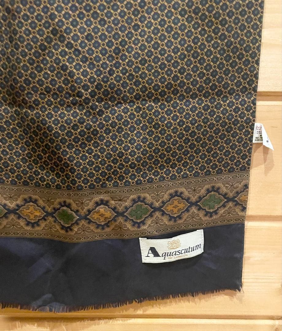 Aquascutum アクアスキュータム デザイン スカーフ テーブルランナー