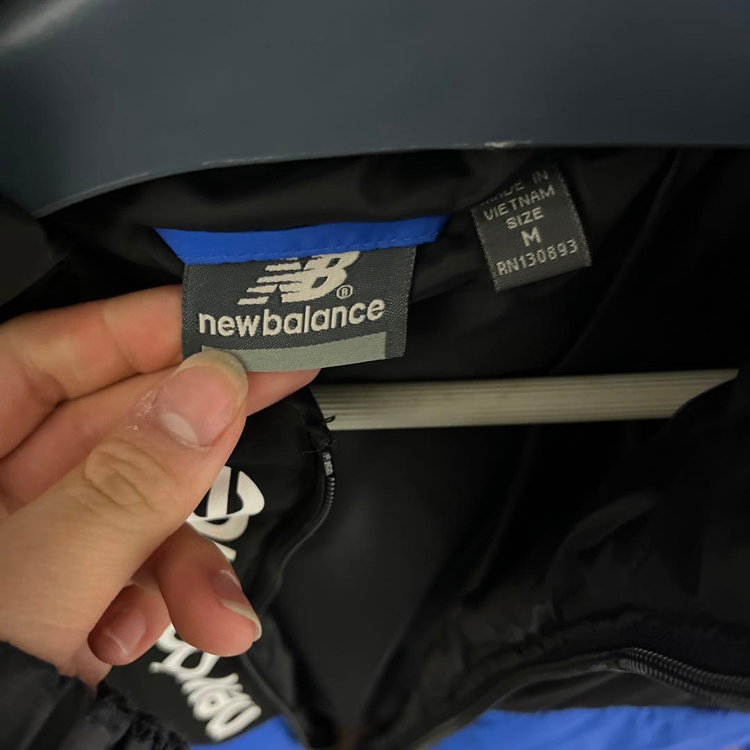 New Balance ダウンMサイズ