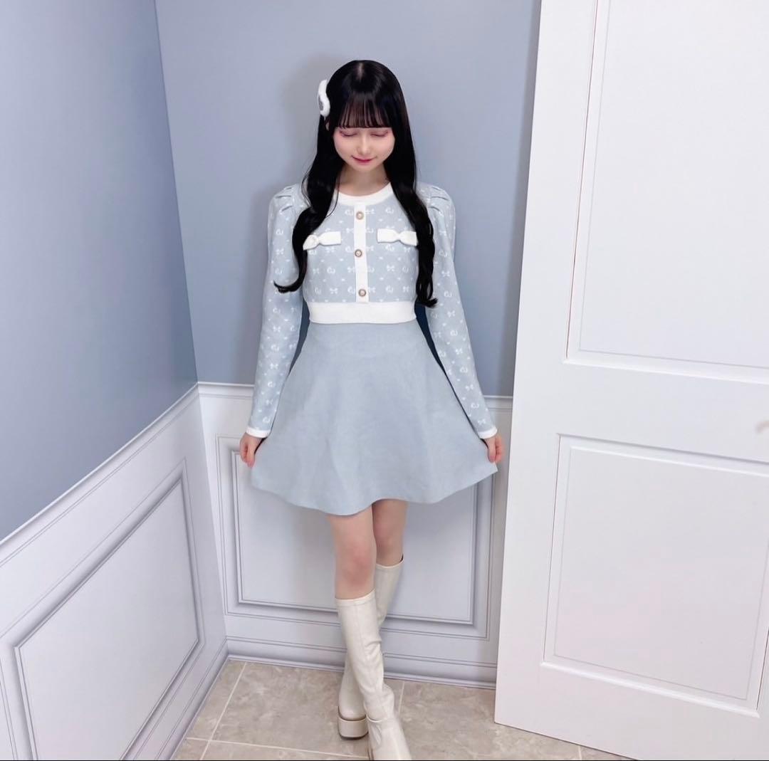 evelyn お年玉 モノグラム ニット ワンピース アイスグレイ 最終お