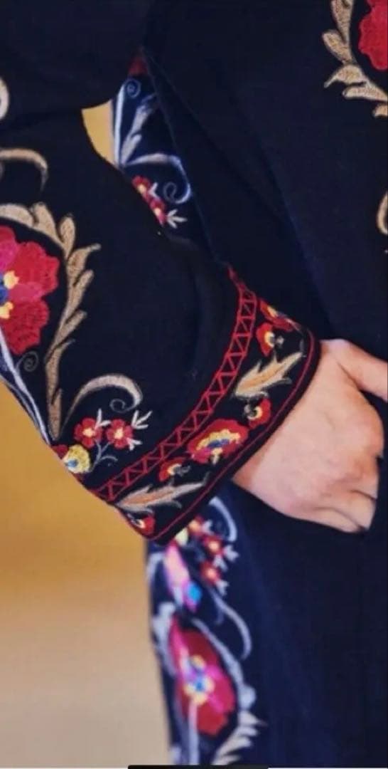 Freada/フリーダ インド刺繍花柄ガウン