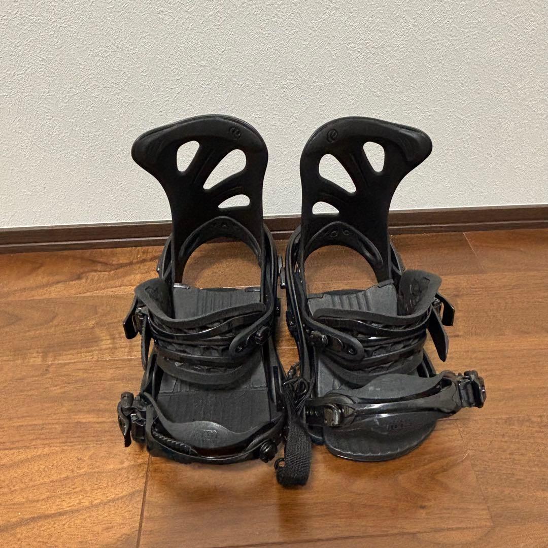 FLUX GS XS スノーボード　ビンディング　花柄　ブラック　レディース