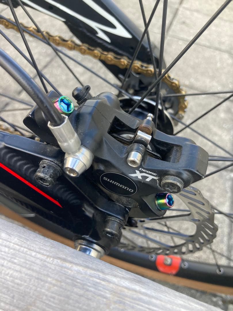 自認がロードバイクのダウンヒルバイク GT Fury