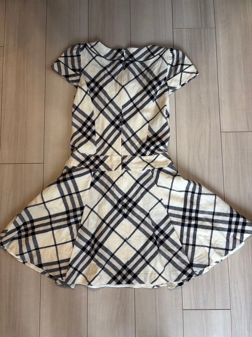 バーバリーブルーレーベル 総柄 ノバチェック柄 ギガチェック ひざ丈ワンピース