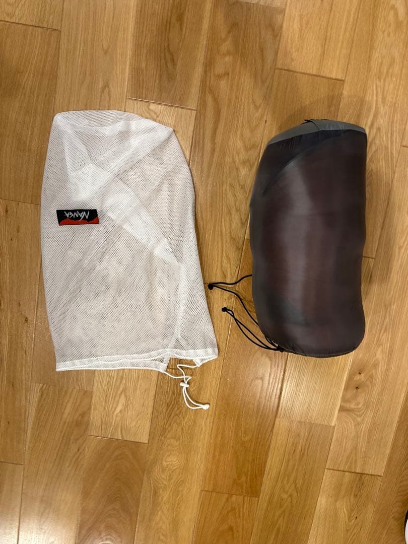 NANGA オーロラライト900DX レギュラー GRYメッシュバッグ付き