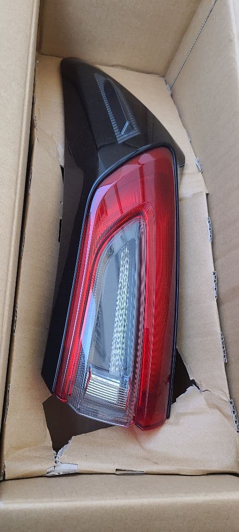 年明け限定値下げ HARRIER ハリアー 純正テールランプ加工品 - メルカリ