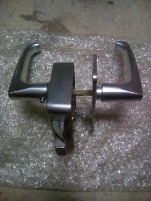 DT Swiss Truingスタンドアダプター 左利きのハブ用 NO RIDE