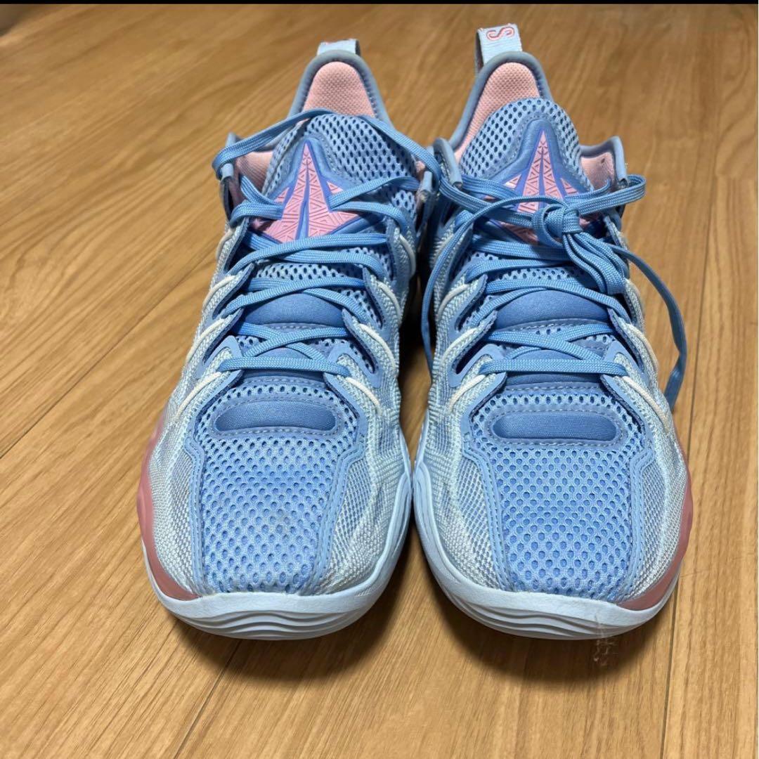 ジミーバトラーJB Buketバッシュ　リーニン