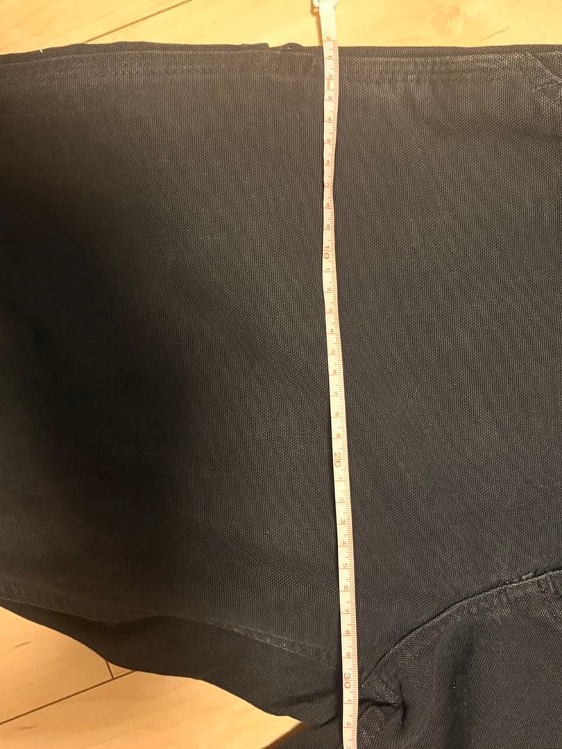 Carhartt ブラックカーゴパンツ